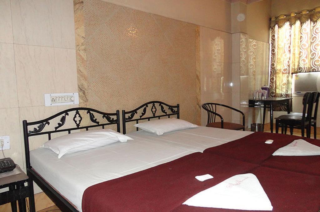 Hotel Haridwar Haidarábád Kültér fotó