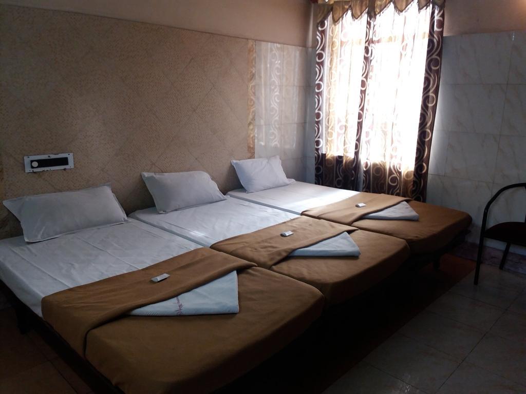 Hotel Haridwar Haidarábád Kültér fotó
