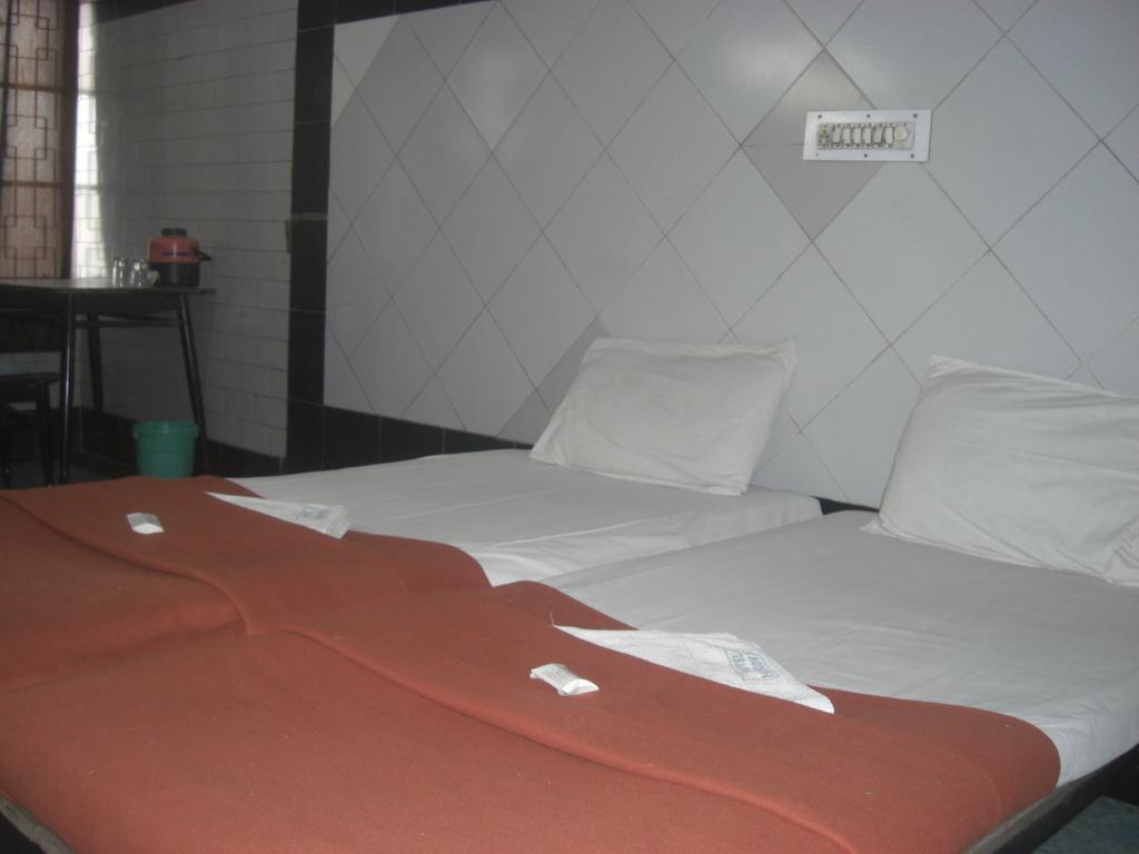 Hotel Haridwar Haidarábád Kültér fotó