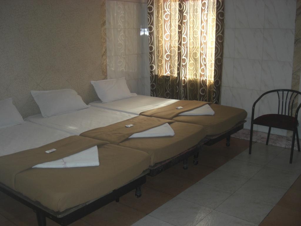 Hotel Haridwar Haidarábád Kültér fotó